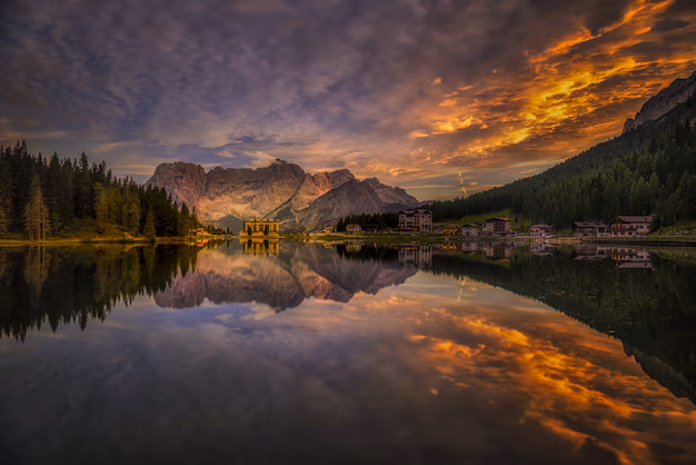 il-tramonto-di-misurina_181624-34793